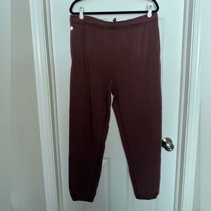 Senita Classic Sweatpants